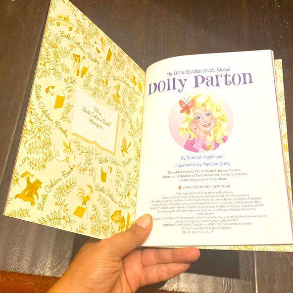 Lot of 2 Little My Little Golden Book Dolly Parton & Beyonce Music Icons Singers - Picture 3 of 4